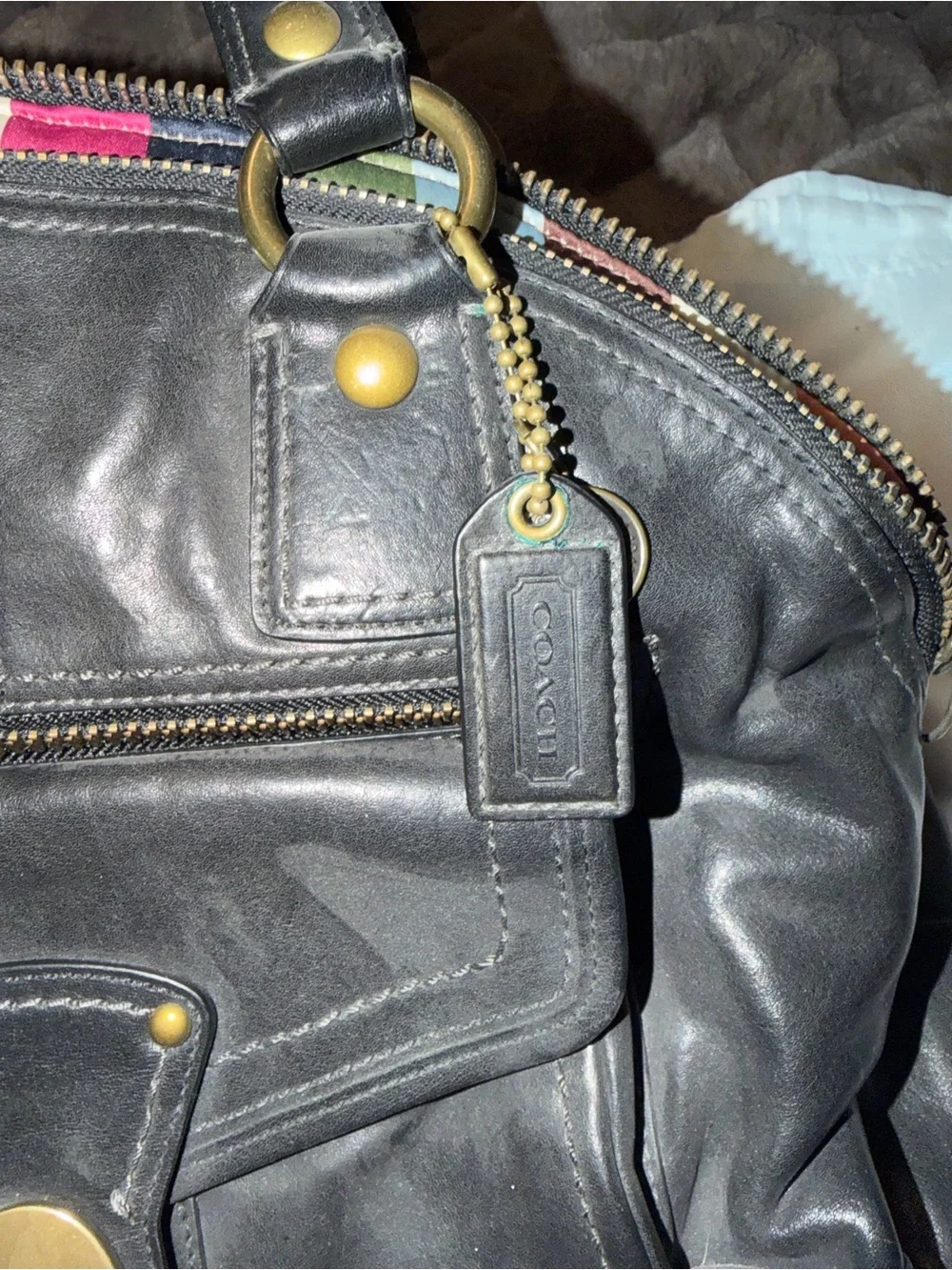 Coach Vintage Black Leather Dome Satchel with Gold Hardware - Picture 4 of 6